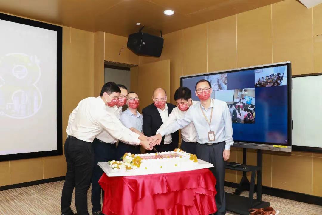 星空电子建设28周年庆 | 相逢的意义在于照亮彼此 